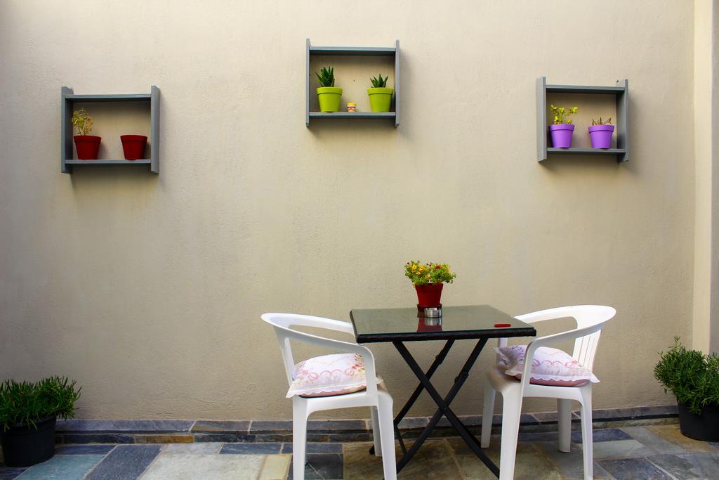 Mariza'S Guest House Skiathos Exterior photo