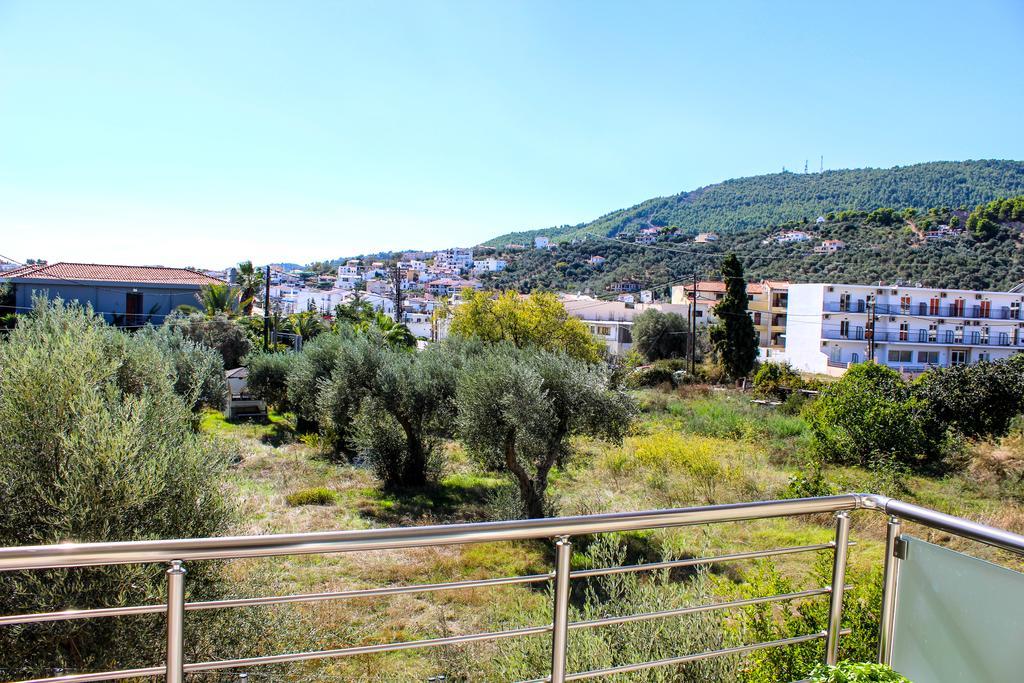 Mariza'S Guest House Skiathos Exterior photo