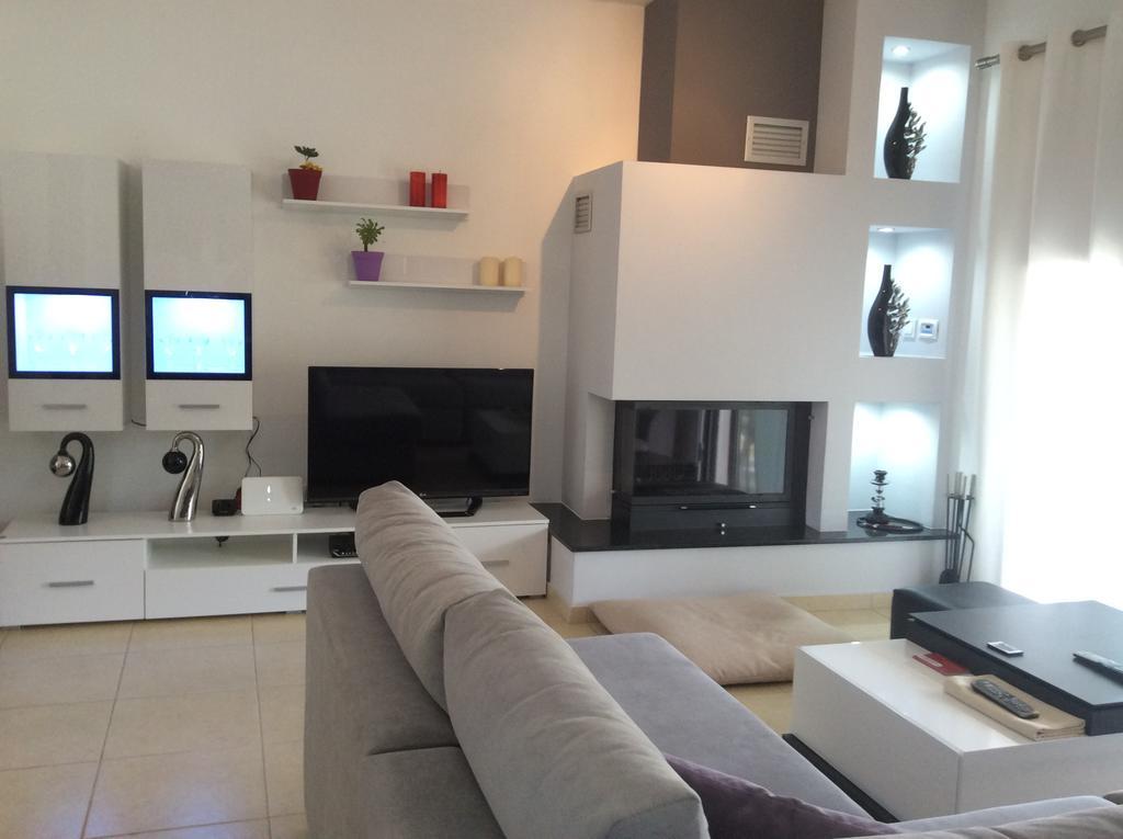 Mariza'S Guest House Skiathos Exterior photo